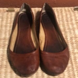 Frye Carson ballet flat